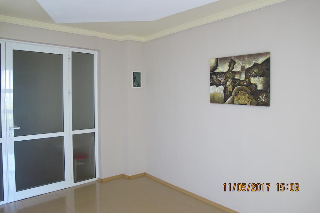 Complex Ruzh Apartments Zlatni pjasătsi Eksteriør bilde