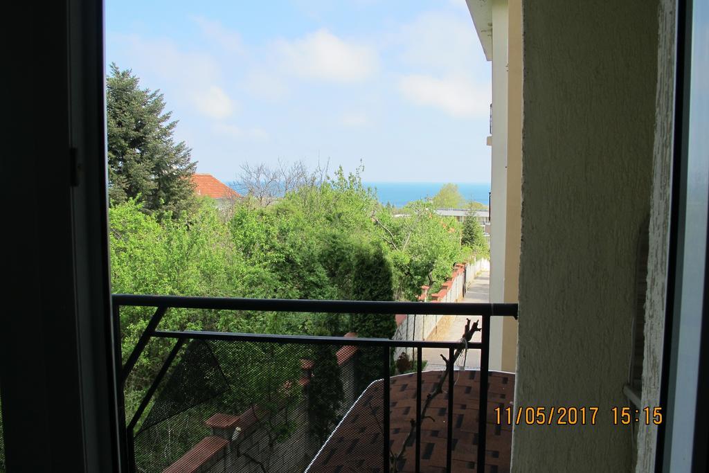 Complex Ruzh Apartments Zlatni pjasătsi Eksteriør bilde