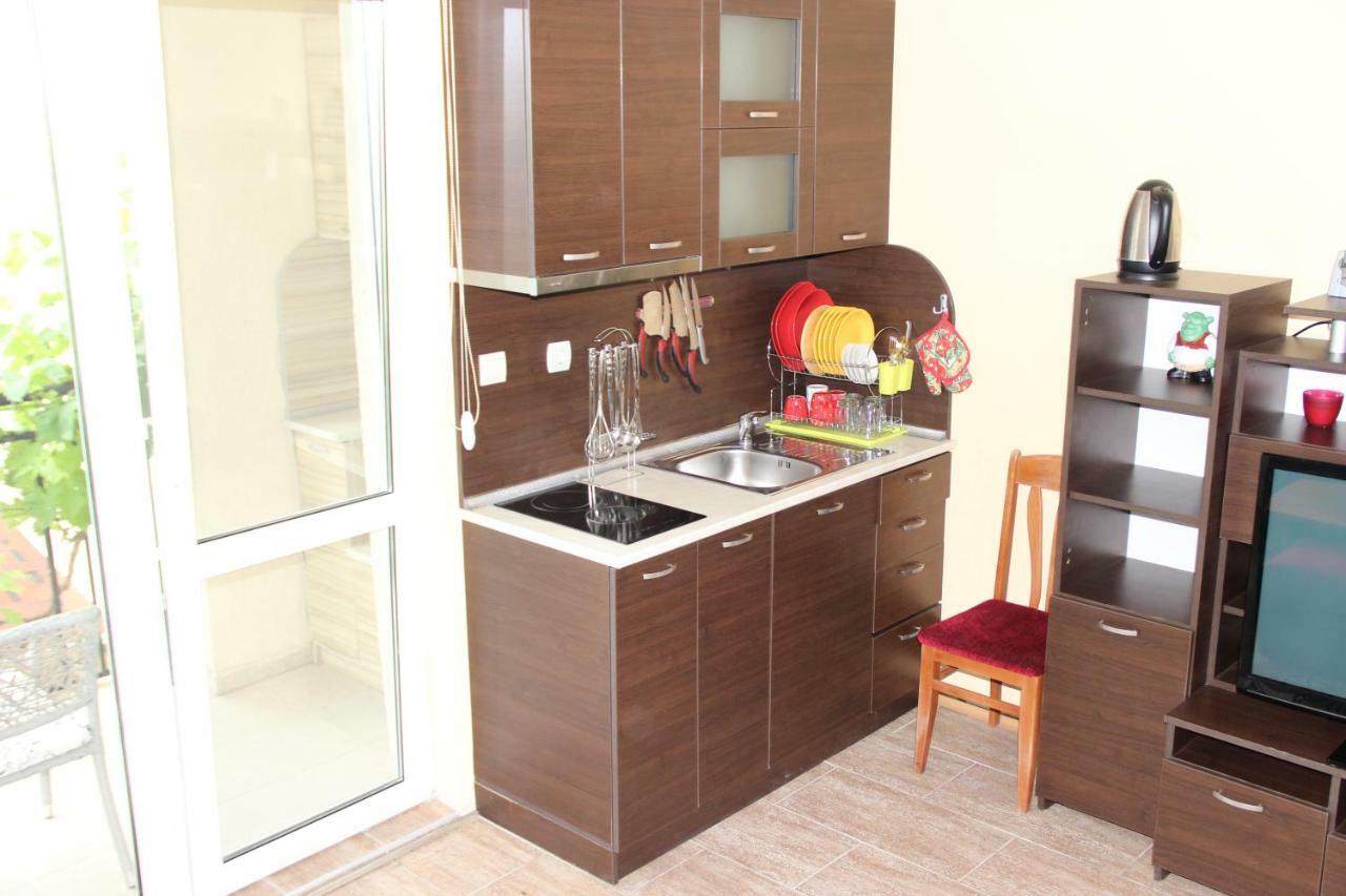 Complex Ruzh Apartments Zlatni pjasătsi Eksteriør bilde
